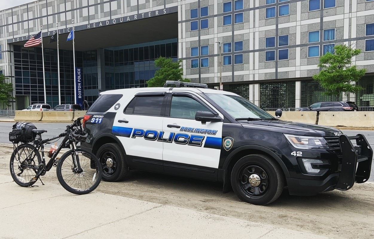 Cruiser with bicycle